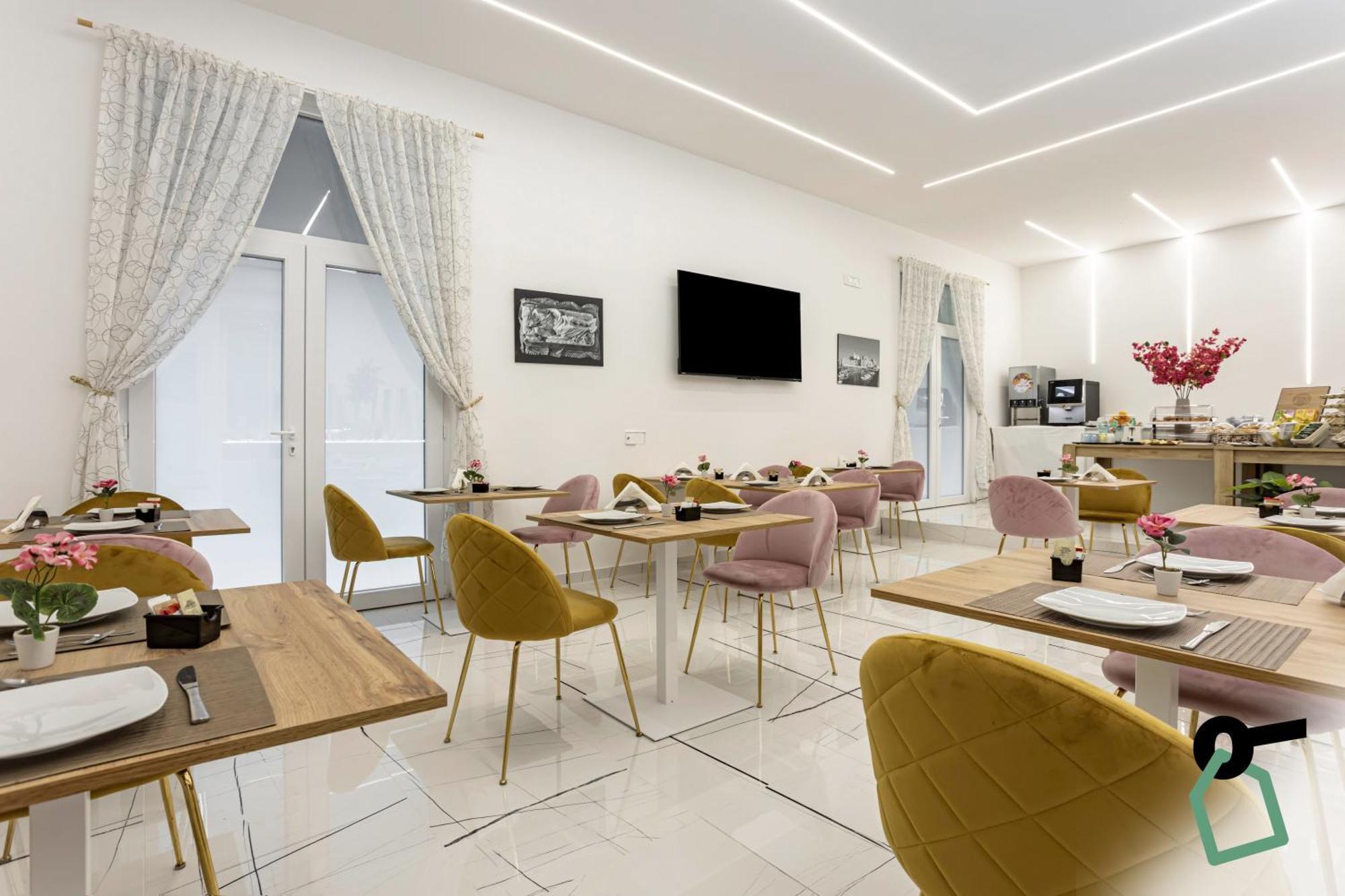 Hotiday Room Collection - Napoli Sant'Arcangelo Экстерьер фото