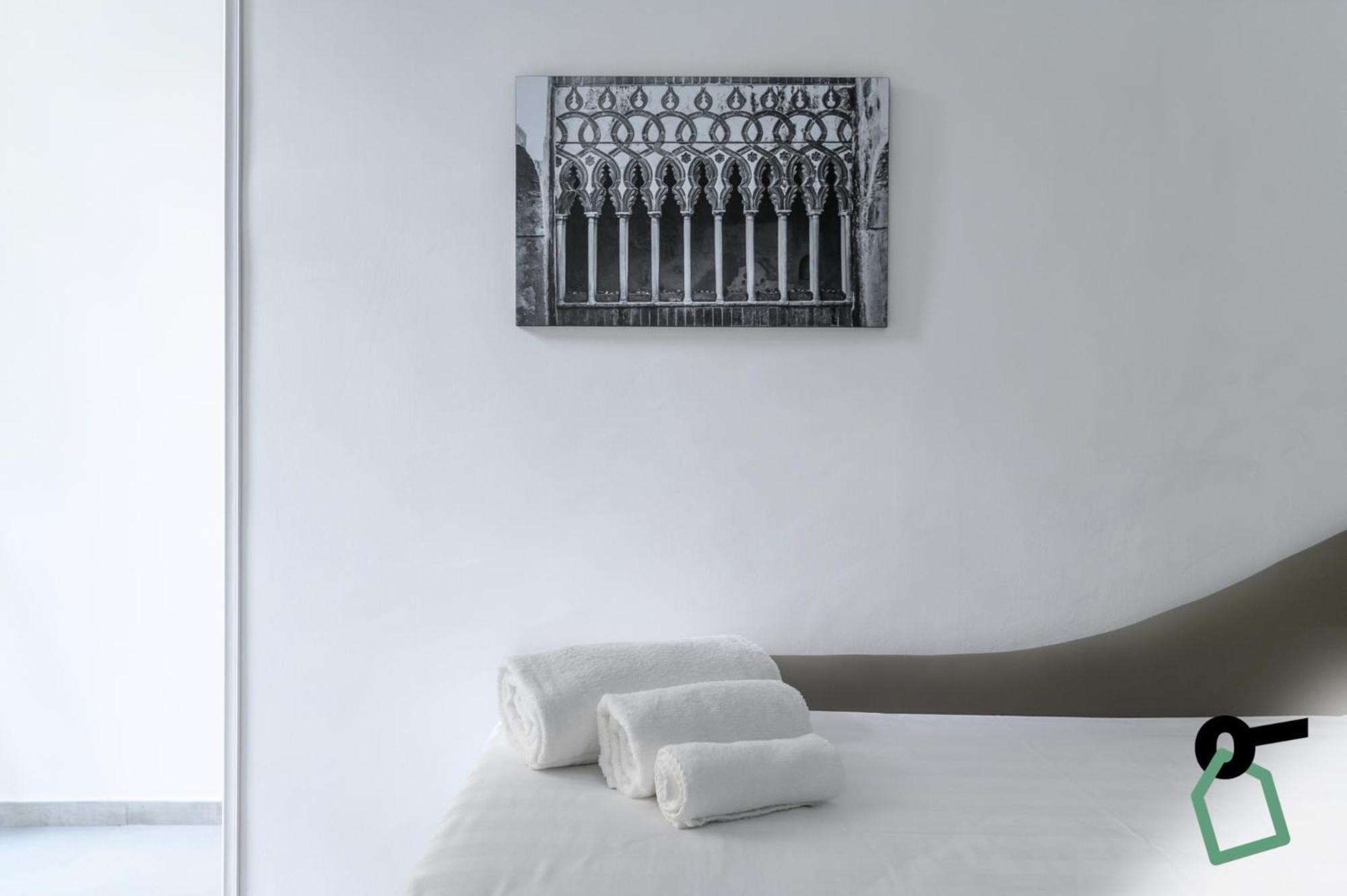 Hotiday Room Collection - Napoli Sant'Arcangelo Экстерьер фото